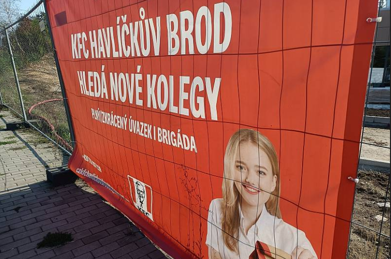 KFC otevře v Havlíčkově Brodě první pobočku v okrese. Zákazníky přivítá letos