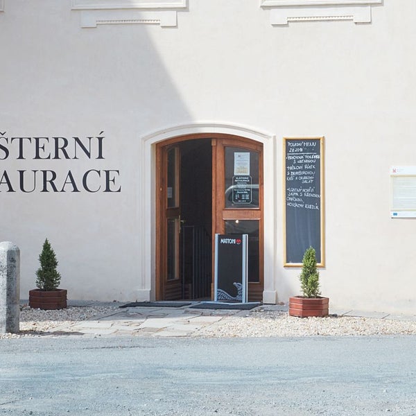 Zlíňaci testují – Klášterní restaurace Želiv